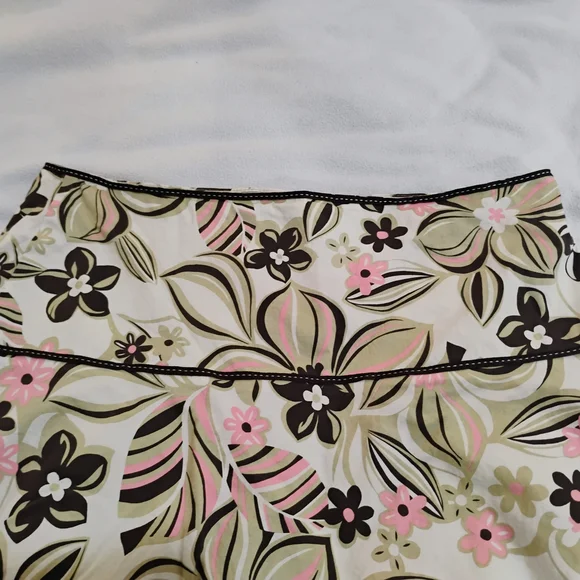 Lapis Cream Floral A-Line Skirt with Pink & Brown Accents - Picture 2 of 10